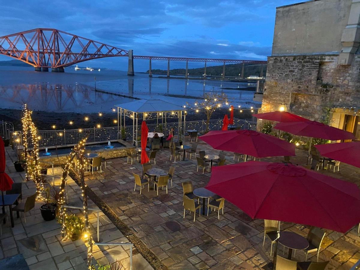 Orocco Pier Hotel