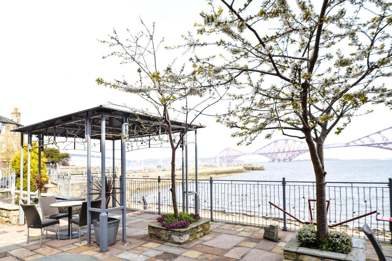 Orocco Pier Hotel